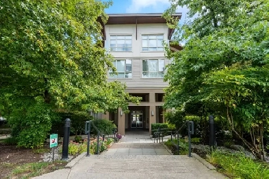 Beautiful South Surrey Condo – 2 Beds, 2 Baths, Private Patio, G Image# 7