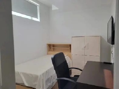 Furnished Rooms with Private TV $850 per month, No extra Bills Image# 1