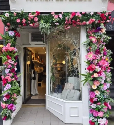 Boutique/Atelier de couture à partager rue Laurier Ouest Mtl Image# 4