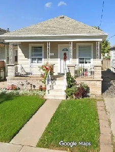 2 Bedroom, 1 bath House for Rent in Hamilton Image# 1