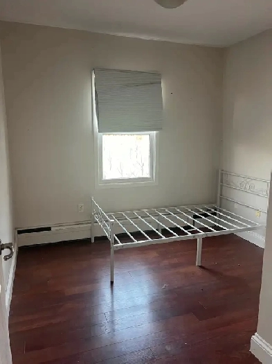 Room for rent. Image# 1