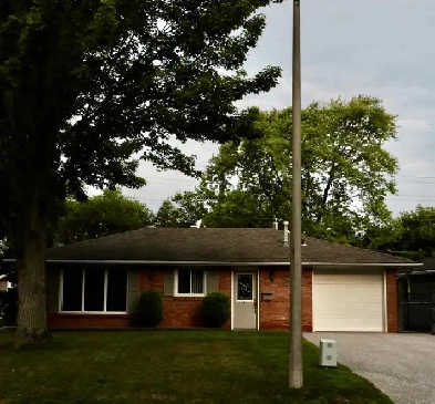 House for Sale Image# 1