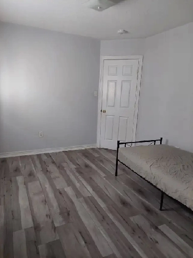 Spacious Room available to Rent in Brampton for a Boy Image# 1