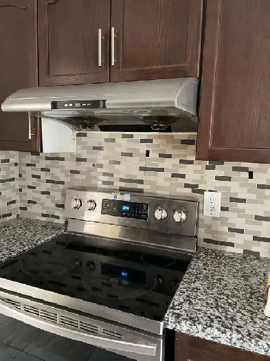 3 Bedroom house available in Brampton Image# 1