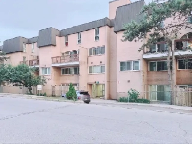 UTSC and Centennial College condo townhouse for rental Image# 1