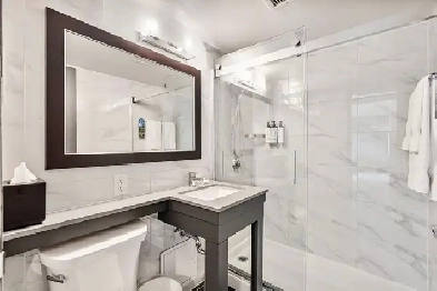 25 Cartier: Apartment for rent in Short Term Rentals Ottawa Image# 1