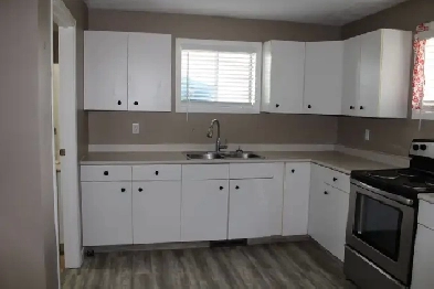 2 Bedroom   Office Suite in Ogden Available for Rent Image# 1