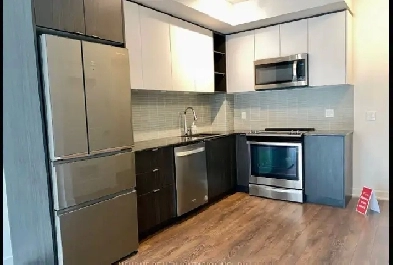 LEASE: 1 BR 1 WR, Heat, Watet, Parking, Locker Included Image# 1