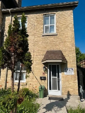 Fully-furnished in Century Building Image# 1