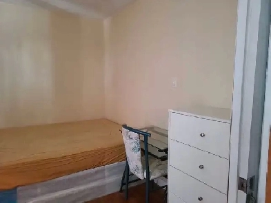 1st Floor 1 bedroom Rent with Private bathroom Image# 1