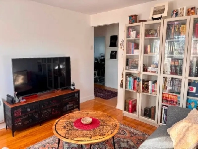 4 1/2 Laval Metro Cartier Image# 1