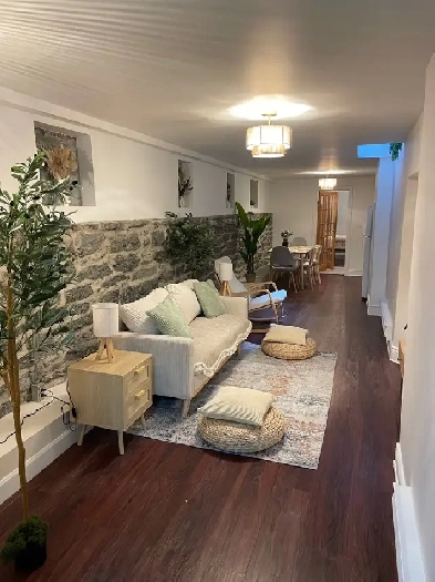 À louer entièrement meubler 2 chambres, 2 salles de bain Image# 1