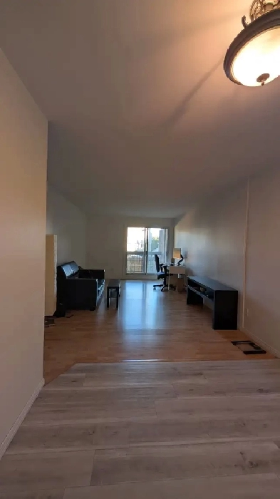 4 1/2 à louer  Ste Rose , Laval / 4 1/2 for rent Ste Rose, Laval Image# 1