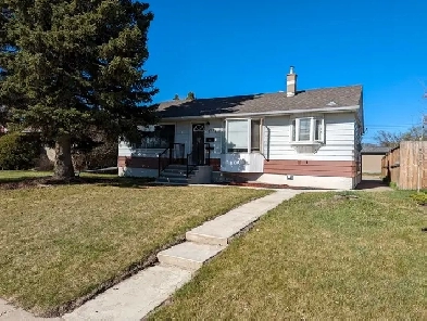 Spacious 2 Bed Main Floor in Eastview – All Utilities Included! Image# 3
