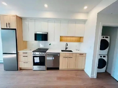 2 Bedrooms condo in the heart of Kelowna Image# 5