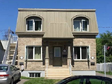 A louer un 5 1/2  a chomedey  1800$ Image# 1