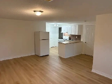 AVAILABLE OCTOBER 1 ,  1-Bedroom Apartment in Central Arnprior Image# 1