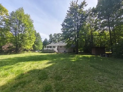 maison a louer / house for rent Image# 1