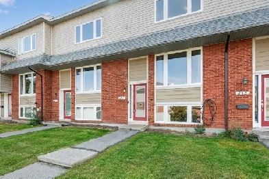 2 Beds 1.5 Baths Townhouse Image# 1