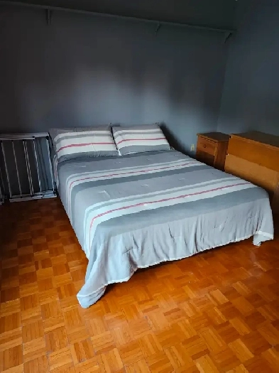 Chambre à louer pour une femme seule ou étudiante Image# 1