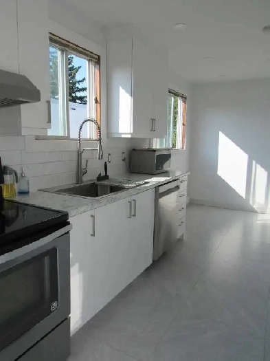 Appartement 5/2 à louer à Laval Chomedey 1800$ Image# 7