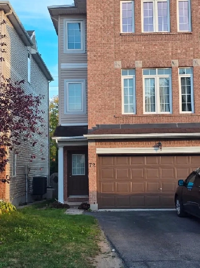 4 BR 3 BTH for rent in Kanata Image# 1