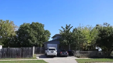 Detached house for rent in Bradford, West Gwillimbury Image# 16