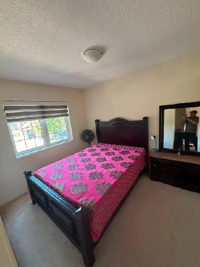 Room for rent upstairs Image# 1