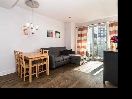 Available Nov.1st, Spacious 3 1/2 next to metro station Image# 1