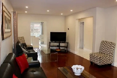 Furnished House for Rent Mississauga Square 1 Heartland Image# 1