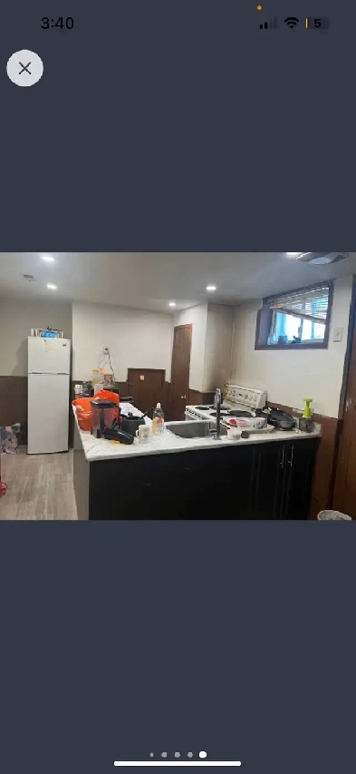 2 rooms Available for rent Markham Lawrence Image# 3