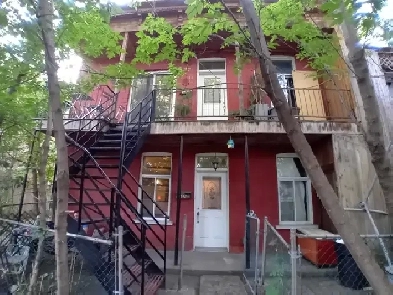 Nice 41/2, 2br, furnished  electricity inc 5min metro st henri Image# 1