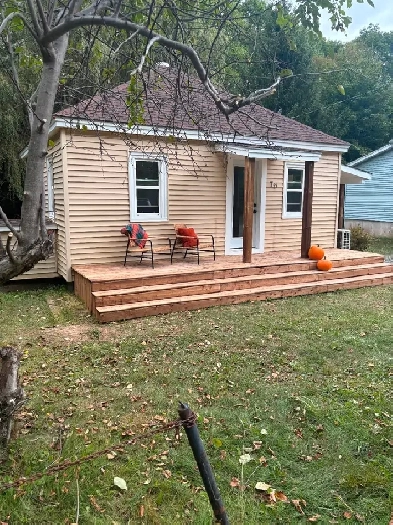 Small Renovated Move In Ready Home $229000 Image# 8