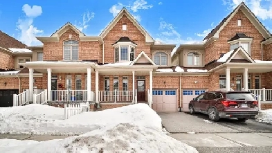 Townhouse For Rent Image# 1