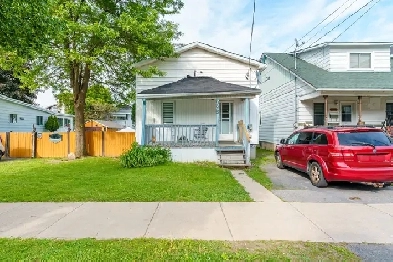 Perfect Starter Home Move-In Ready! Image# 1