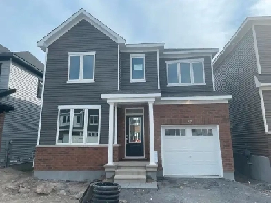 Like new 3 Beds 2.5 Baths House - Barrhaven, Ottawa Image# 20