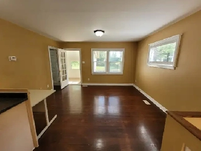 2 Bedroom, 1 Bathroom House on Rural Property Image# 5