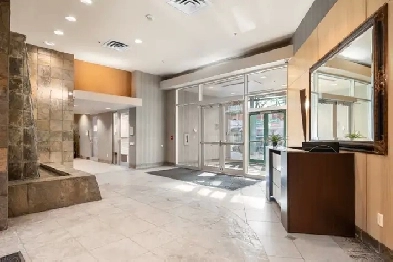 Spacious 1 Bed   Den Condo | Pet-Friendly | $1,875/Month Image# 4