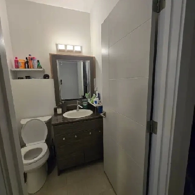 Bi - level basement for rent near route 90  Red River College Image# 7