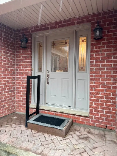 One Floor Townhome for Rent Image# 11
