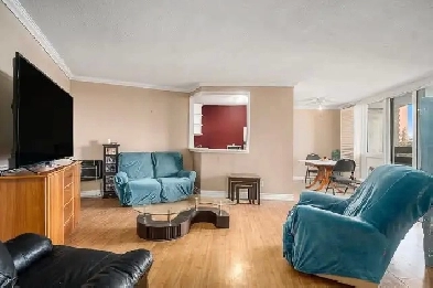 4 MONTH SUBLET - 2 bdrm 1 bath East End ALL INCLUSIVE! $1800 Image# 4