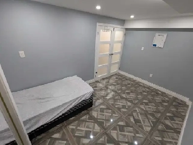 Private furnished room rent Brampton Image# 9