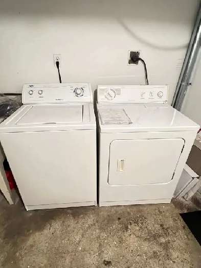 Room for rent for 1 girl in sharing Image# 2