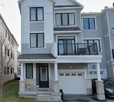 Beautiful Townhouse for rent Image# 8