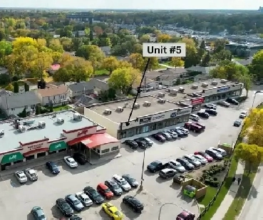 Turnkey Café/Retail Space – South Winnipeg Image# 6