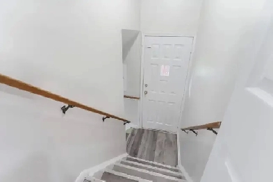 2 Bed 1.5 Bath Basement in Scarborough/North York Area Image# 9