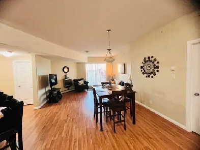 Extra Large 2 Bedroom 2 Bathroom Image# 2