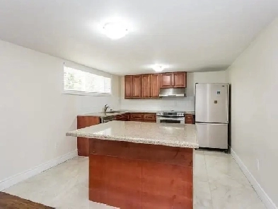 Queen/Kennedy private basement room for rent brampton Image# 4
