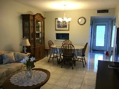 FLORIDA Apartment with 3 Pools & Fitness Room 55 Image# 6