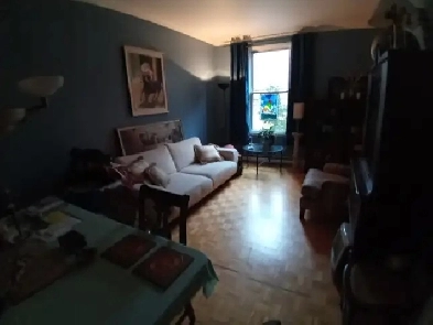 Sous location Grand 4 1/2 tout compris sur 2 étages $1,950/mois Image# 1